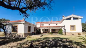 Finca con casa en venta en Sierra de Gredos