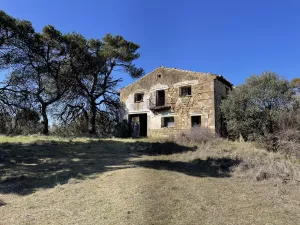 ¡Preciosa finca en la Carbonera!