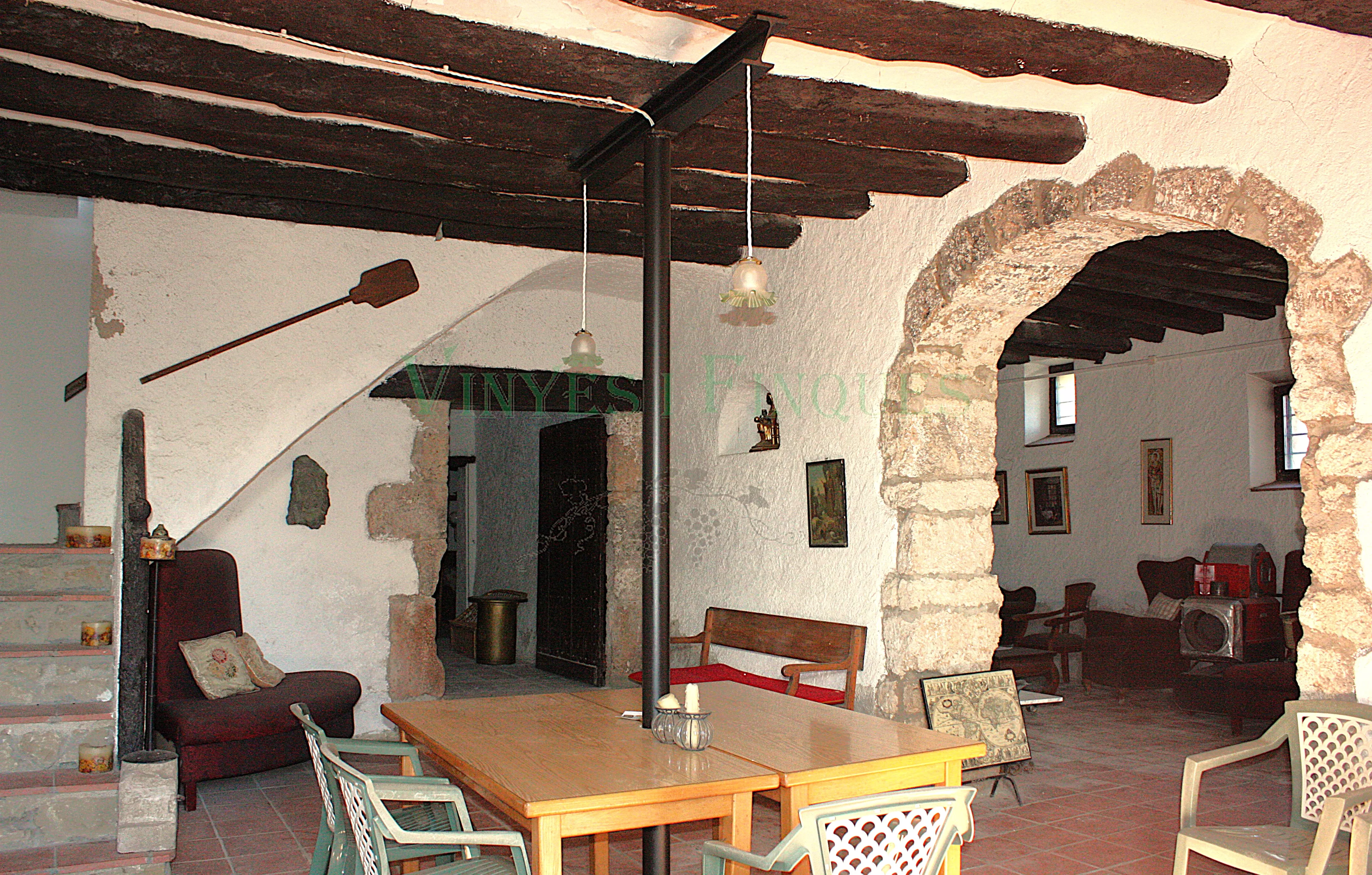 Masia rural con terreno en Barcelona