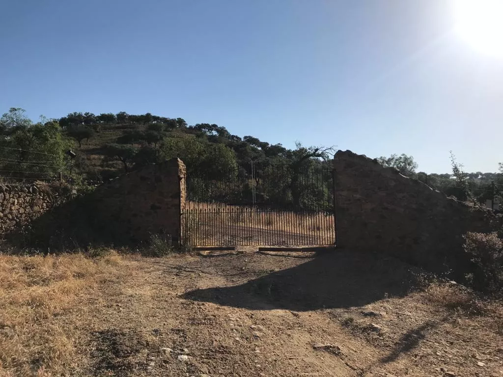 Se vende maravillosa finca de 18 hectáreas. PARQUE NATURAL SIERRA DE ARACENA Y PICOS DE AROCHE