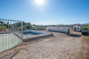 Finca Rústica Casa de Campo con Terreno en Mu