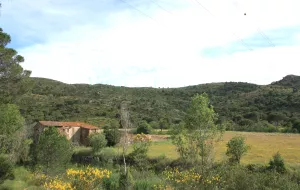 Masia rural y terreno en Empordà, Costa Brava