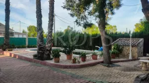 Finca con casa en venta en Murcia