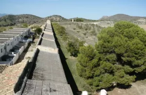 FINCA RUSTICA, SECANO Y CASAS CUEVA