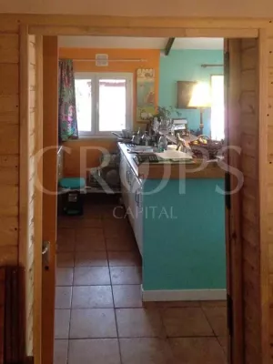 Finca con vivienda a menos de 1 h. de Madrid