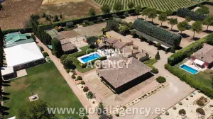 Finca Eventos 1.5 ha Piscina Pádel Caballos