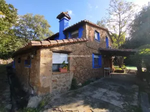 NEGOCIO DE HOSPEDAJE RURAL EN CANDELEDA