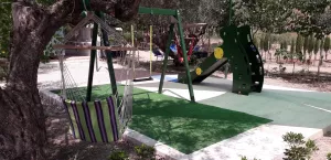 chalet Autosuficiente con Olivar Ecológico