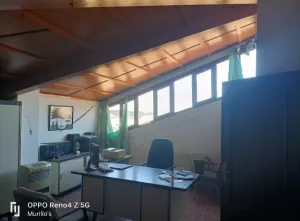 Finca 2,5 ha con Chalet 474 m2 en Badajoz