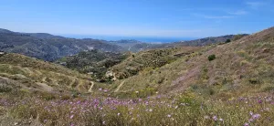 Gran finca rústica con agua, vistas y mucho p